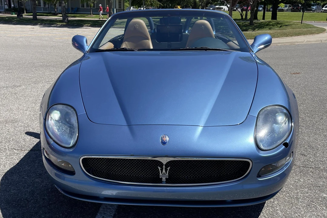 2004 Maserati Spyder - Image 2 of 31