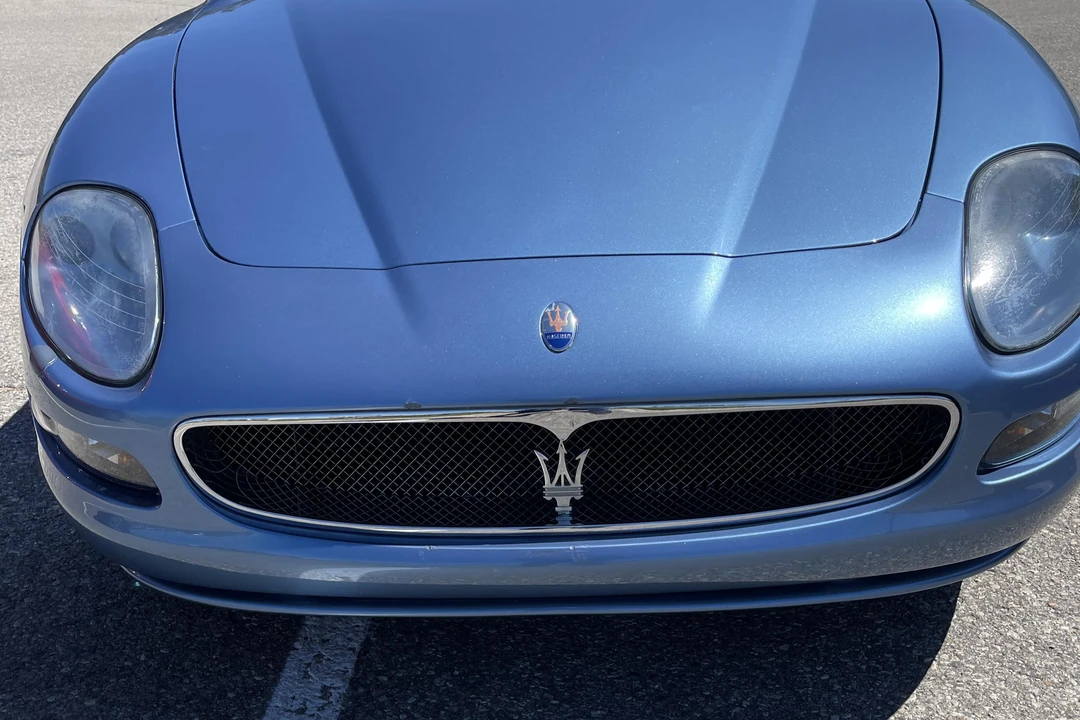 2004 Maserati Spyder - Image 18 of 31