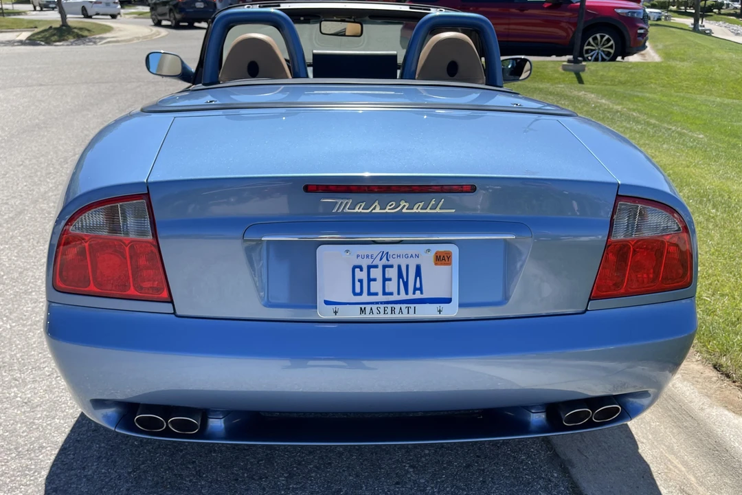 2004 Maserati Spyder - Image 25 of 31