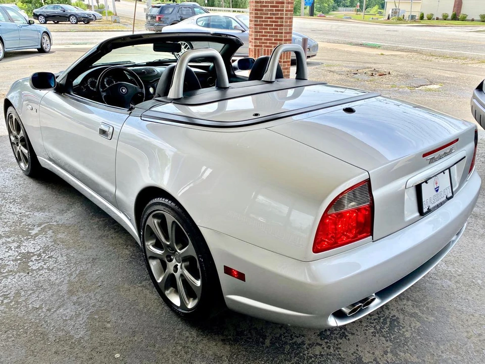 2004 Maserati Spyder - Image 5 of 31