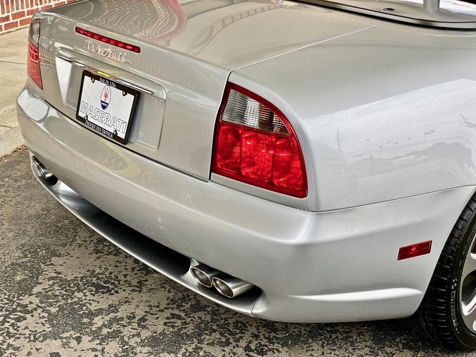 2004 Maserati Spyder - Image 28 of 31