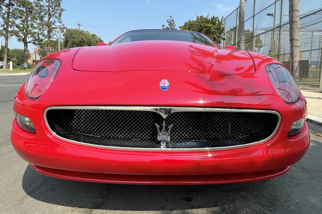 2004 Maserati Spyder - Image 2 of 31