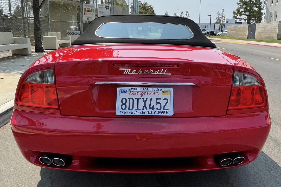 2004 Maserati Spyder - Image 5 of 31