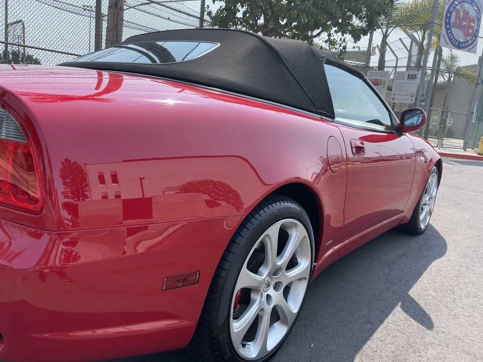 2004 Maserati Spyder - Image 21 of 31
