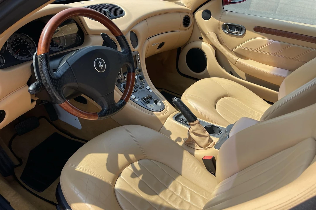 2004 Maserati Spyder - Image 27 of 31