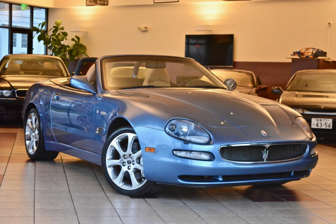 2004 Maserati Spyder - Image 11 of 31