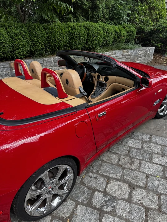 2004 Maserati Spyder - Image 30 of 31