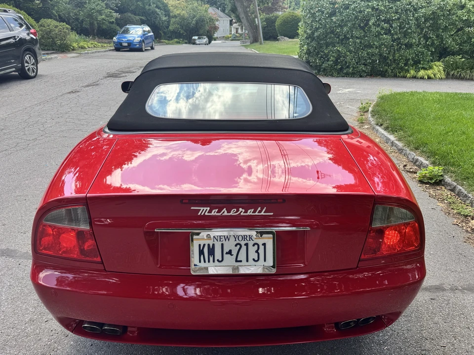 2004 Maserati Spyder - Image 16 of 31