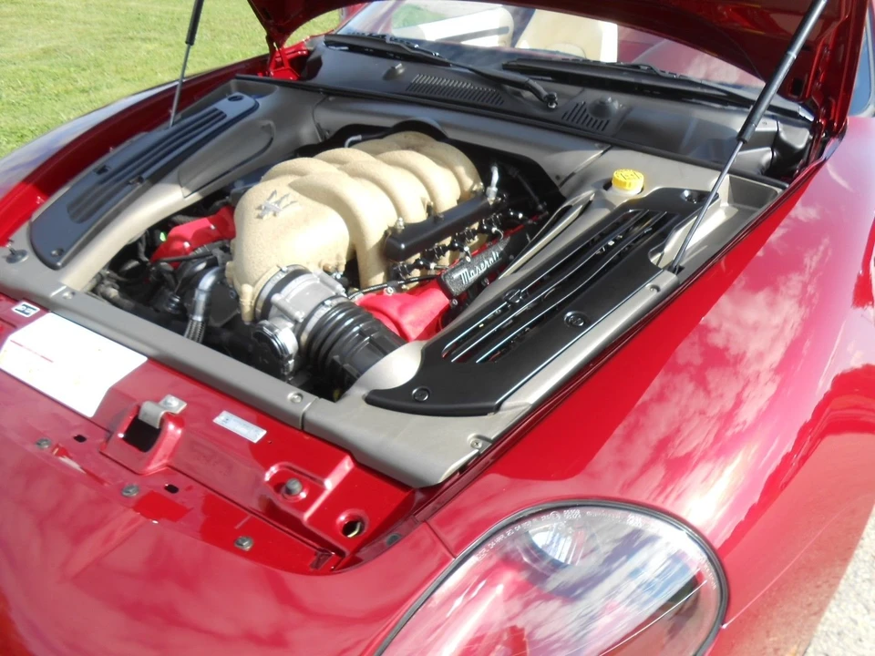 2004 Maserati Spyder - Image 2 of 12