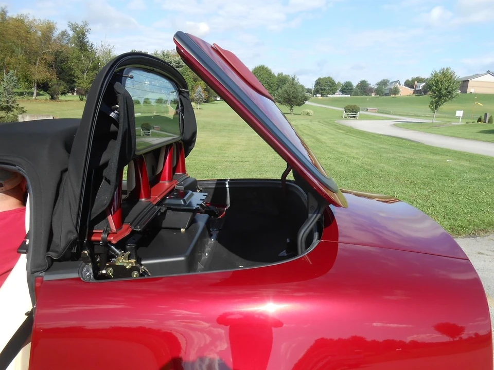 2004 Maserati Spyder - Image 7 of 12