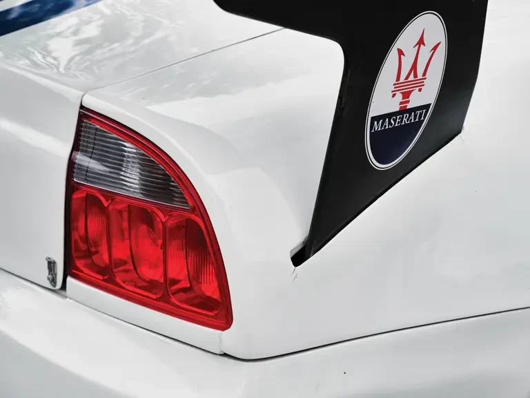 2004 Maserati Coupe - Image 25 of 31