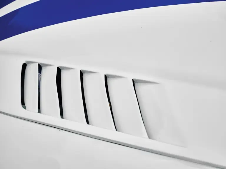 2004 Maserati Coupe - Image 26 of 31
