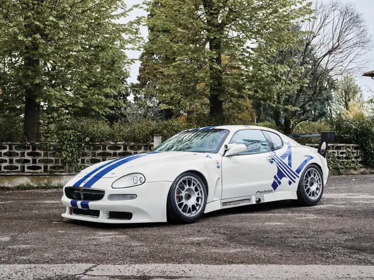 2004 Maserati Coupe - Image 2 of 31