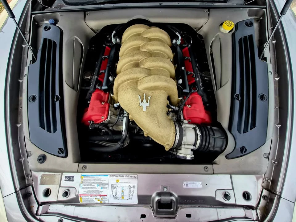 2004 Maserati Coupe - Image 2 of 13
