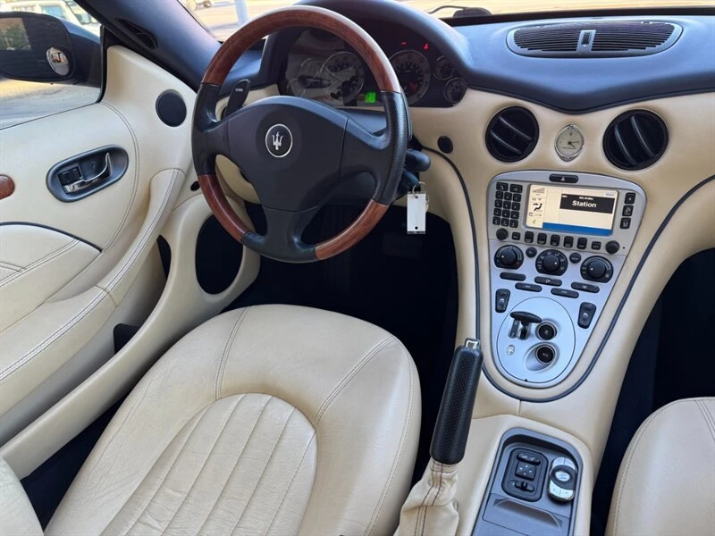 2004 Maserati Coupe - Image 17 of 20