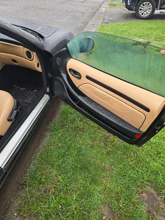 2004 Maserati Coupe - Image 6 of 12