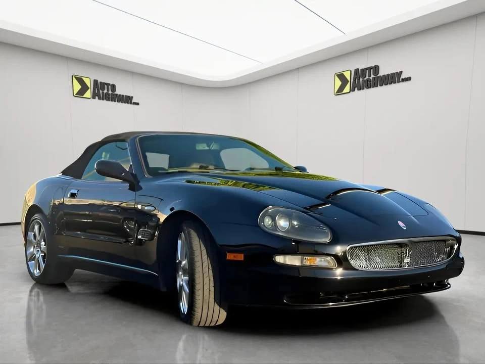 2004 Maserati Spyder - Image 17 of 20
