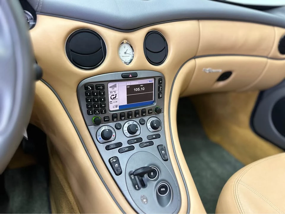 2004 Maserati Spyder - Image 10 of 18