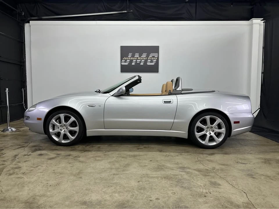 2004 Maserati Spyder - Image 2 of 18