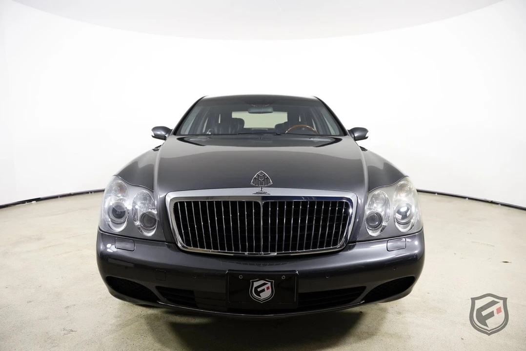 2004 Maybach - Image 3 of 21