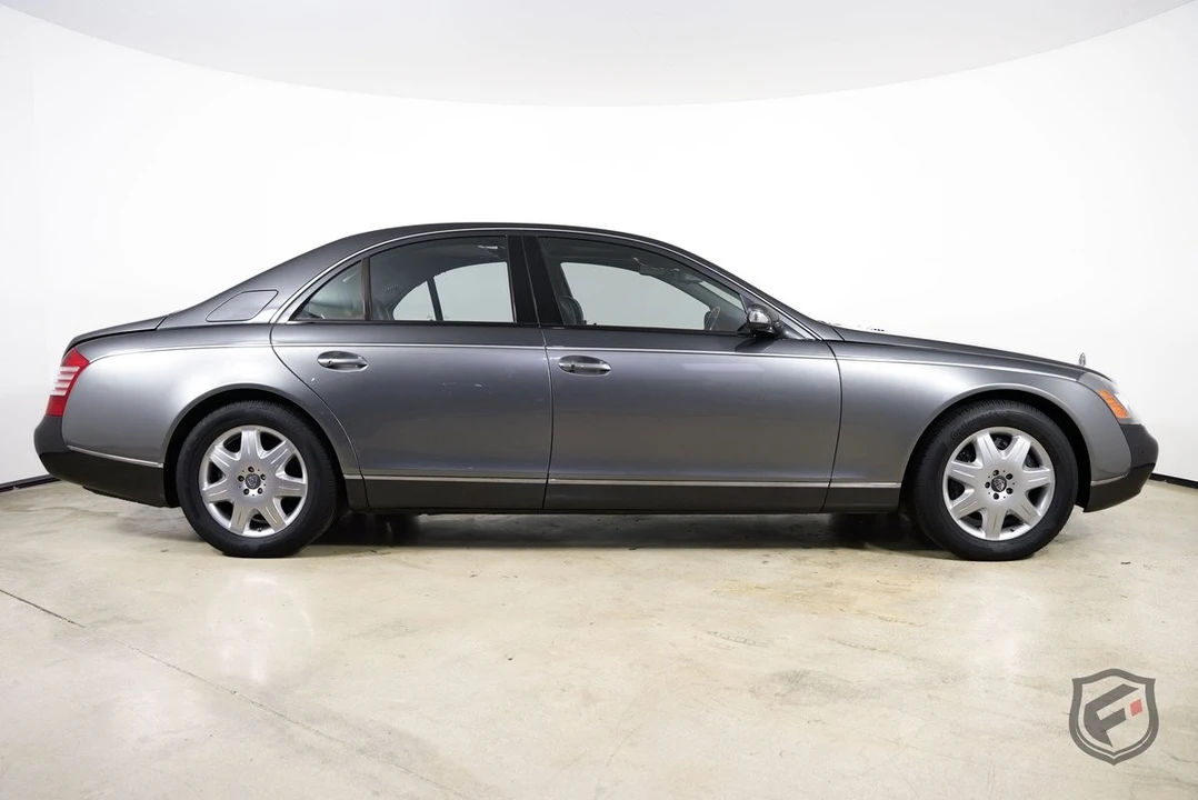 2004 Maybach - Image 10 of 21