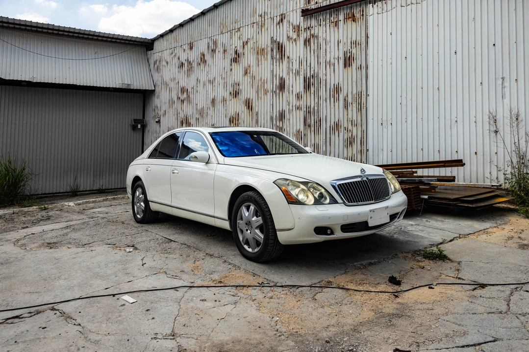 2004 Maybach 57 - Image 4 of 31