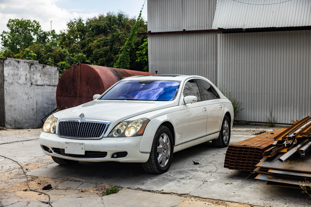 2004 Maybach 57 - Image 6 of 31