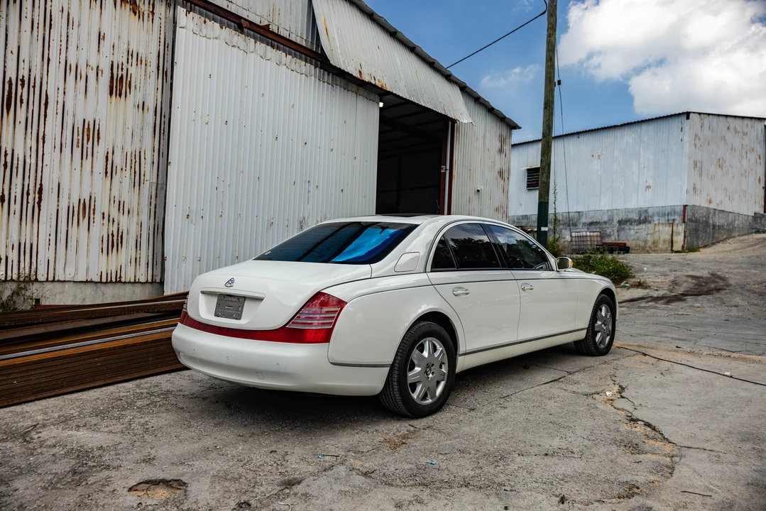 2004 Maybach 57 - Image 8 of 31