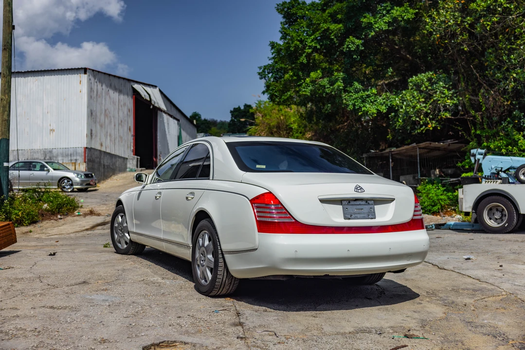 2004 Maybach 57 - Image 16 of 31