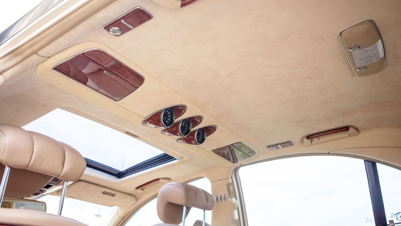 2004 Maybach 57 - Image 8 of 31