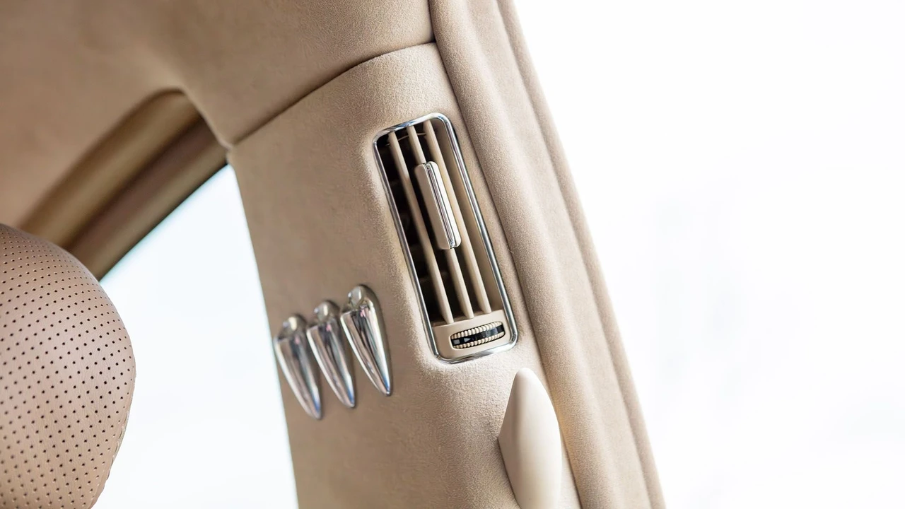 2004 Maybach 57 - Image 26 of 31