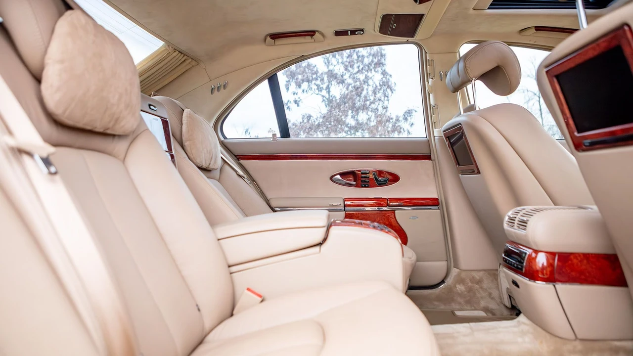 2004 Maybach 57 - Image 15 of 31