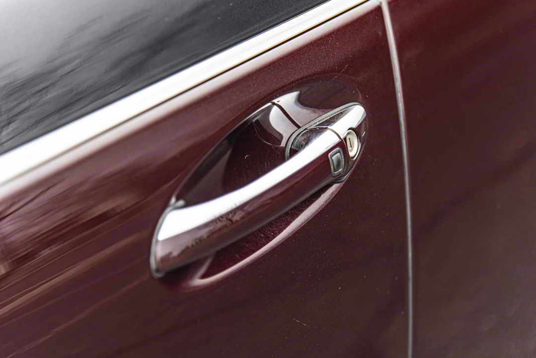 2004 Maybach 57 - Image 28 of 31