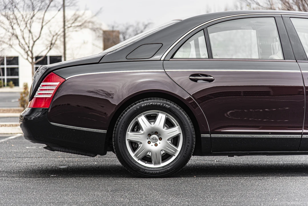 2004 Maybach 57 - Image 24 of 31