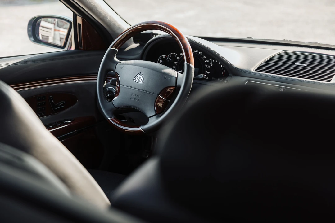 2004 Maybach 62 - Image 26 of 31