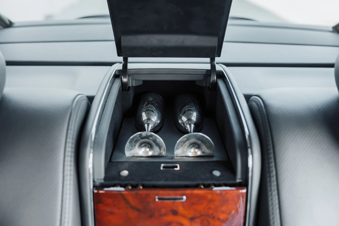 2004 Maybach 62 - Image 14 of 31