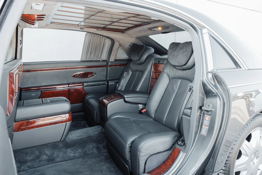 2004 Maybach 62 - Image 28 of 31