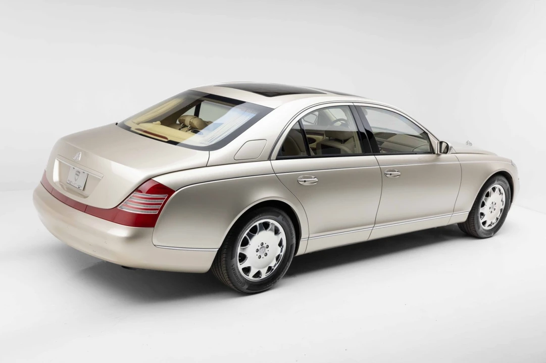 2004 Maybach - Image 3 of 31
