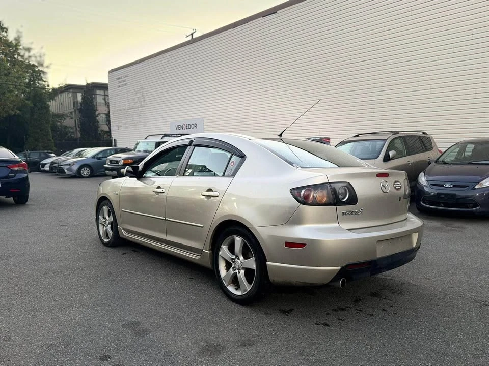 2004 Mazda Mazda 3 1st Gen - Image 14 of 16