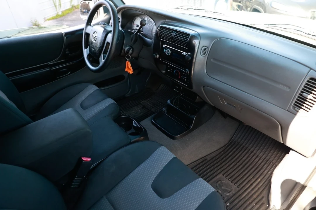 2004 Mazda B Series 5th Gen - Image 18 of 21