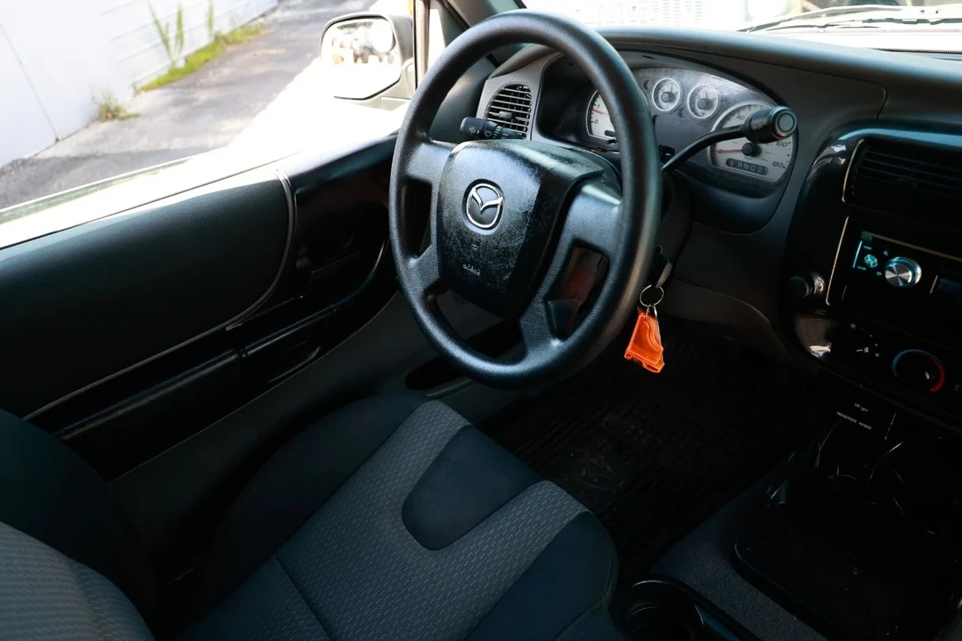 2004 Mazda B Series 5th Gen - Image 20 of 21
