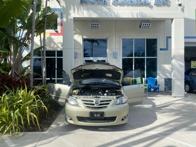 2004 Mazda MPV 2nd Gen - Image 17 of 21