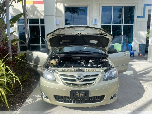 2004 Mazda MPV 2nd Gen - Image 18 of 21