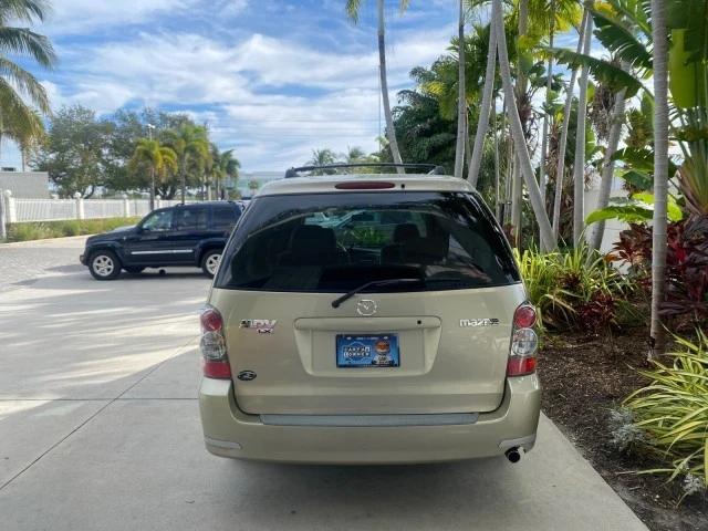 2004 Mazda MPV 2nd Gen - Image 7 of 21