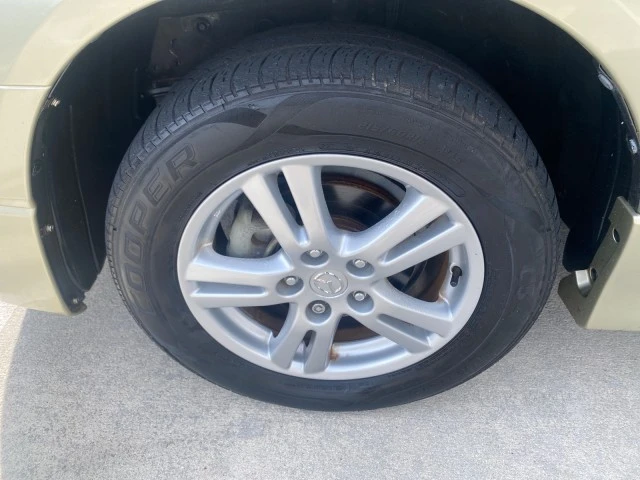 2004 Mazda MPV 2nd Gen - Image 20 of 21