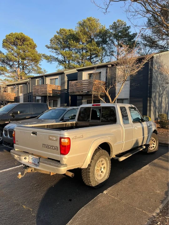 2004 Mazda B Series 5th Gen - Image 4 of 8