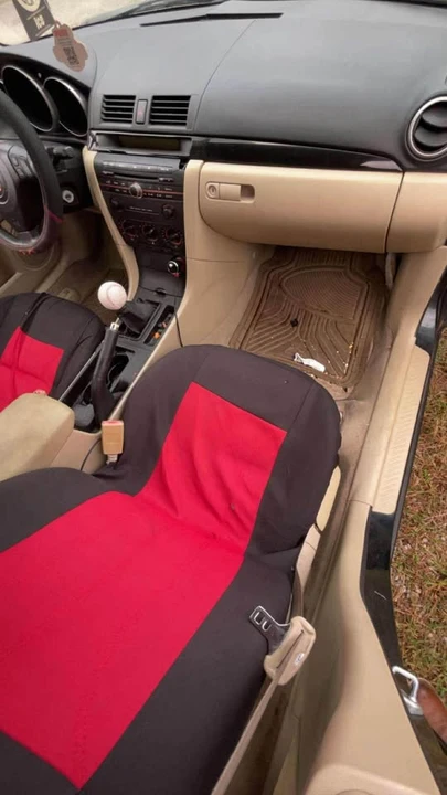 2004 Mazda Mazda 3 1st Gen - Image 5 of 11