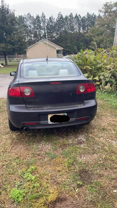 2004 Mazda Mazda 3 1st Gen - Image 3 of 11