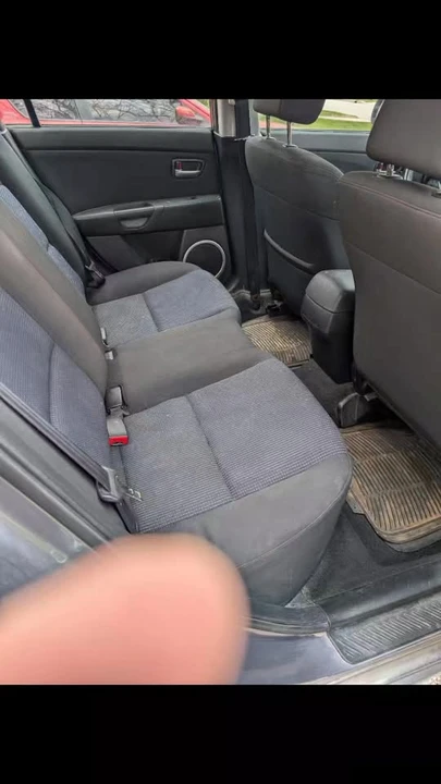 2004 Mazda Mazda 3 1st Gen - Image 15 of 15