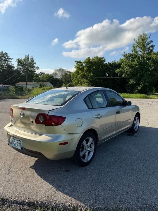 2004 Mazda Mazda 3 1st Gen - Image 3 of 12